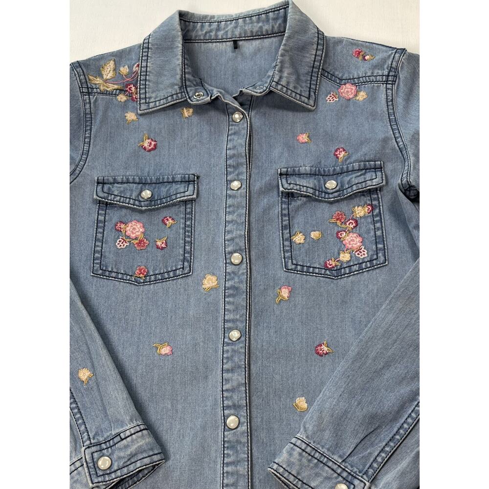 Women Shirt Small Blue Embroidered Floral Denim Long Sleeve Collared Button Down